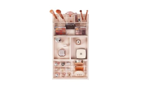 nude-flat-bylela