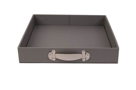 Caja con cajón de cuero