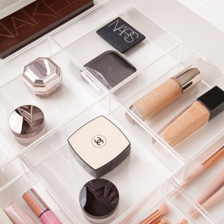* Kit Gaveta Makeup Essentials (44L x 36P)