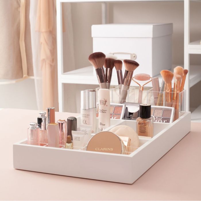 byLela Makeup 